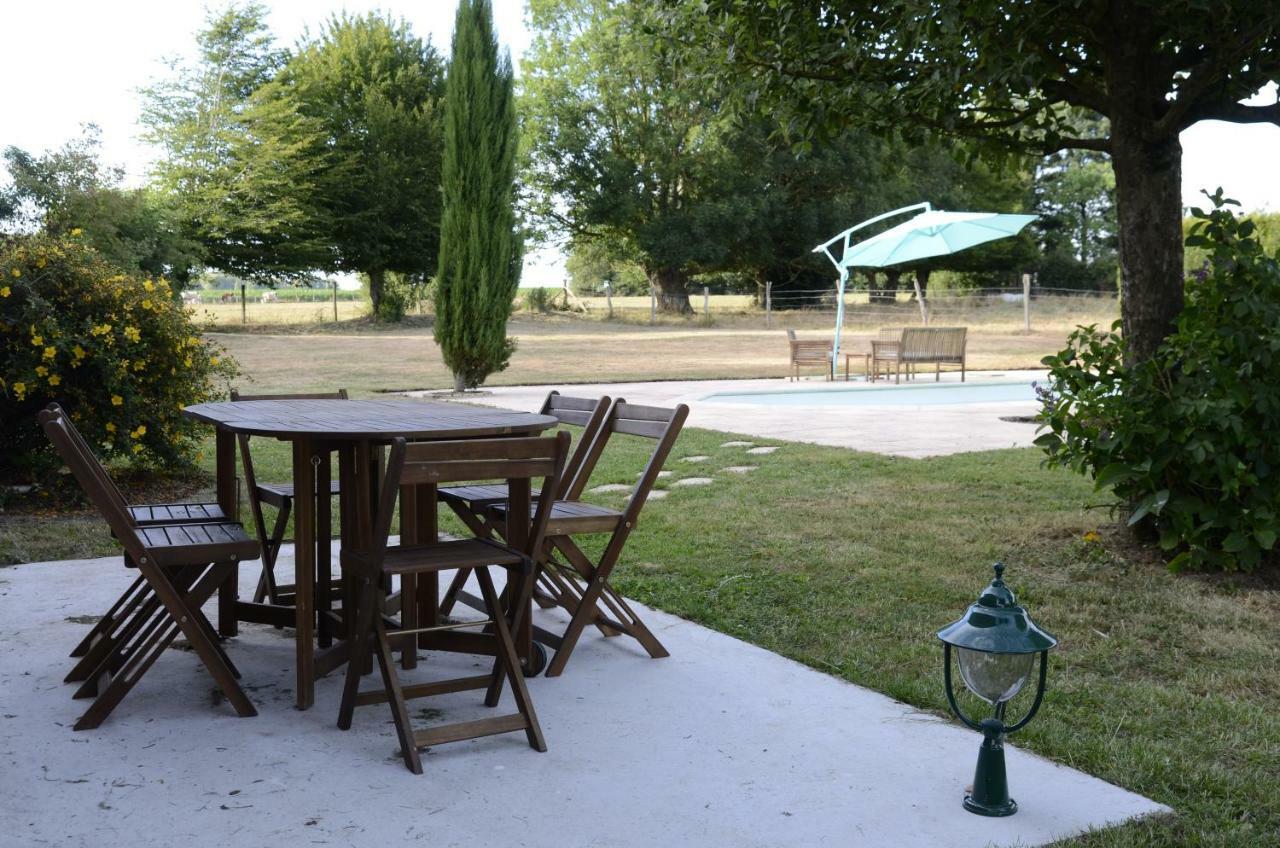 Gite de la pature Le Thuit-Simer Extérieur photo